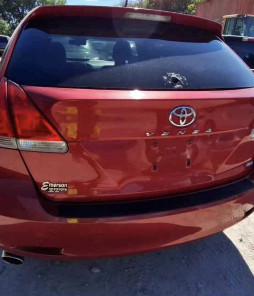 BOTELLA DEPÓSITO LÍQUIDO LAVADORA PARABRISAS 2009 Toyota Venza Foto 2 de 4