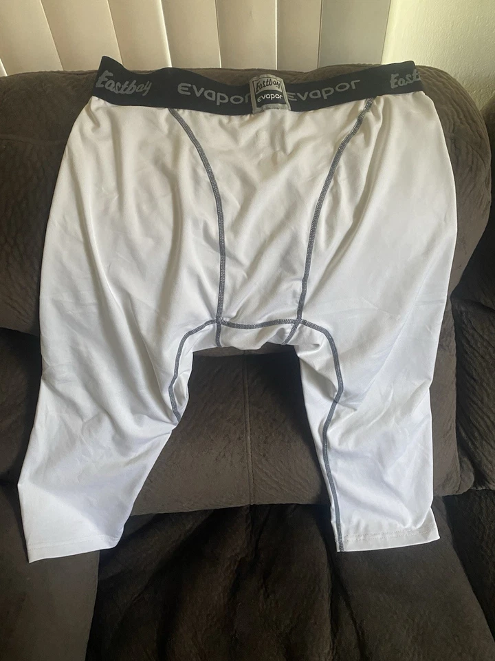 PANTALONES DE COMPRESIÓN ALTHLETIC EASTBAY EVAPOR BOYS-XL Foto 2 de 3