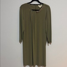 MICHAEL KORS Olive Green Jersey Shift Dress w/ Gold Chain Detail Women’s Size XL