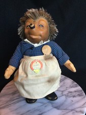 Steiff 1953-1971 Micki Mother Hedgehog doll Rubber head Chest Tag Germany