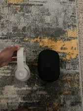 Beats Studio3 Over-Ear Bluetooth Headphones Beige/White w/ Case  Cable
