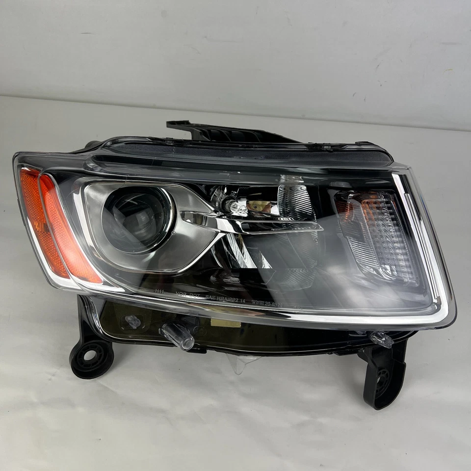 Faro halógeno para pasajero derecho derecho TYC para Jeep Grand Cherokee 2014 2015 2016 Foto 2 de 4