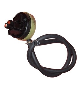 Hotpoint Vakuum-Druckschalter & Schlauch für eine WMF720P Waschmaschine.