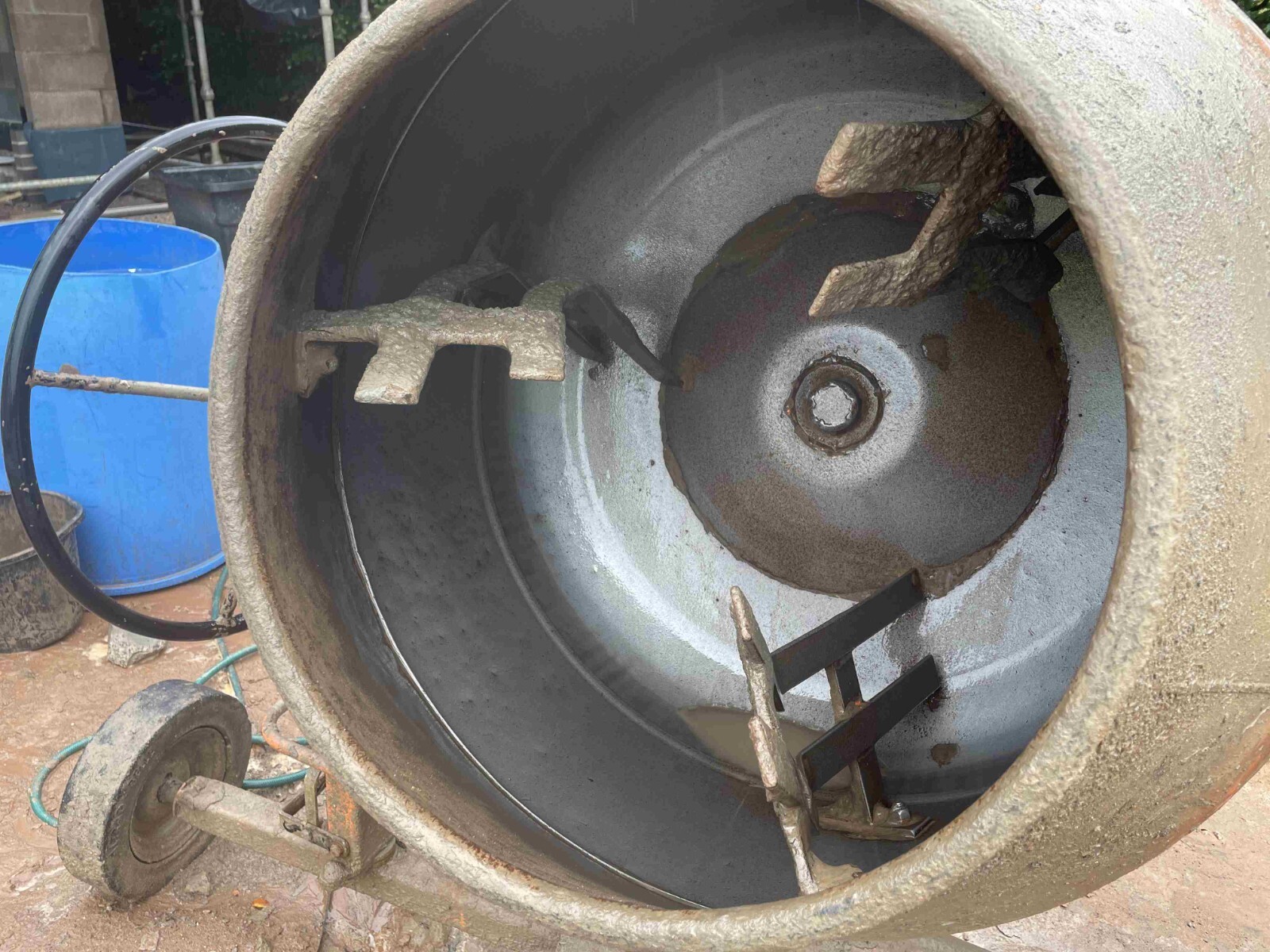 Belle cement Mixer Yanmar Diesel Electric Start Site Mixer 200xt eBay