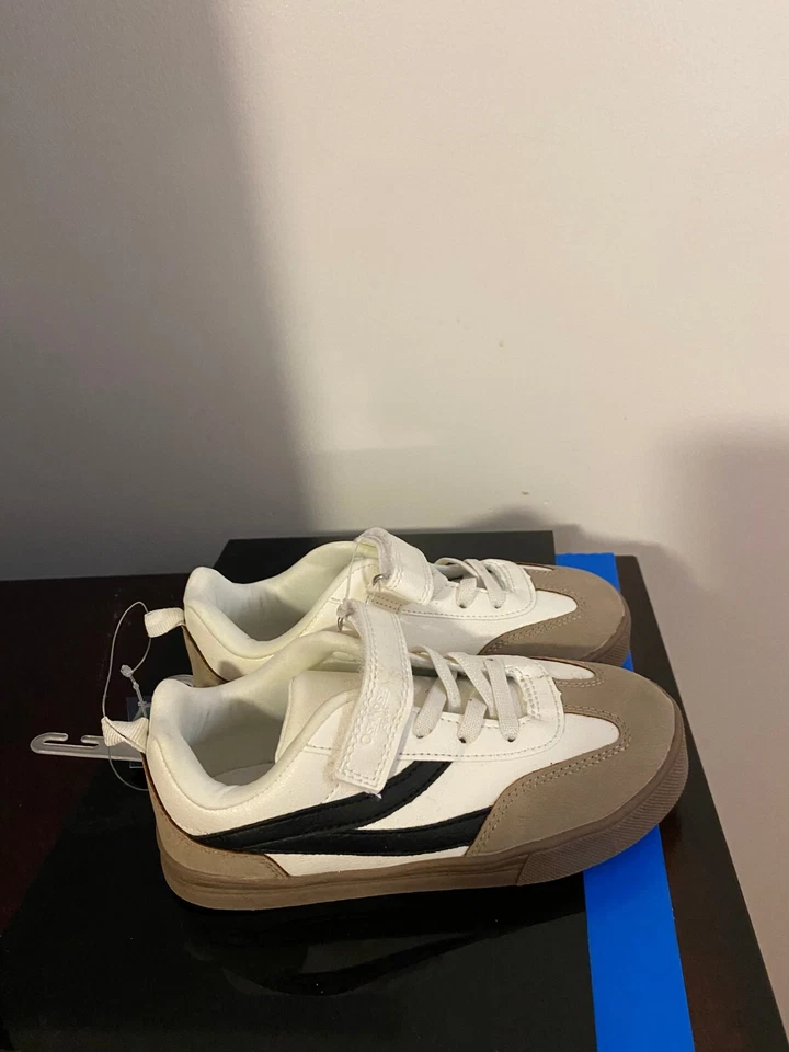 NUEVAS ZAPATILLAS INFORMALES OSH KOSH B'GOSH PARA NIÑOS PEQUEÑOS TALLA 12 Foto 4 de 4