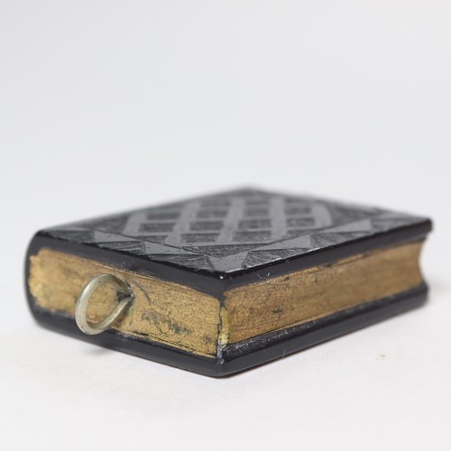 An Antique Irish Bog Oak Holy Bible Pendant, Named Alice P, Dated 1877. - Picture 4 of 9