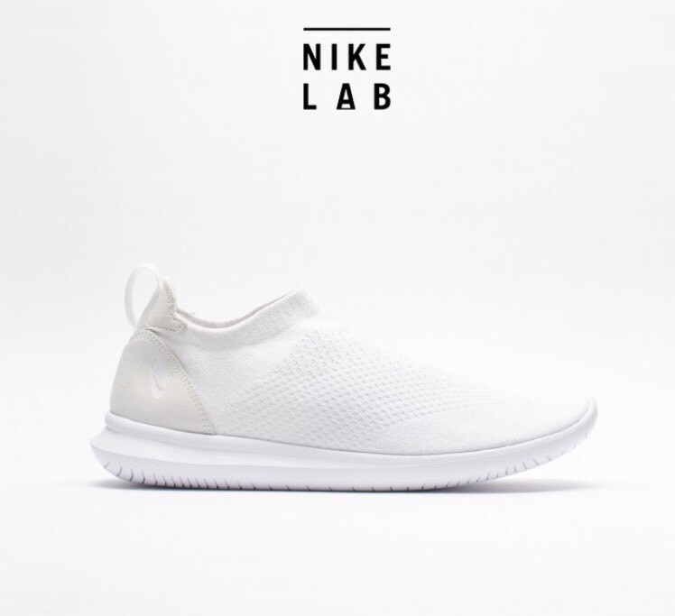 Nike Gakou Flyknit Triple White Men's US 13 NikeLab QS Nike Gakou Flyknit Triple White Men's US 13 NikeLab QS