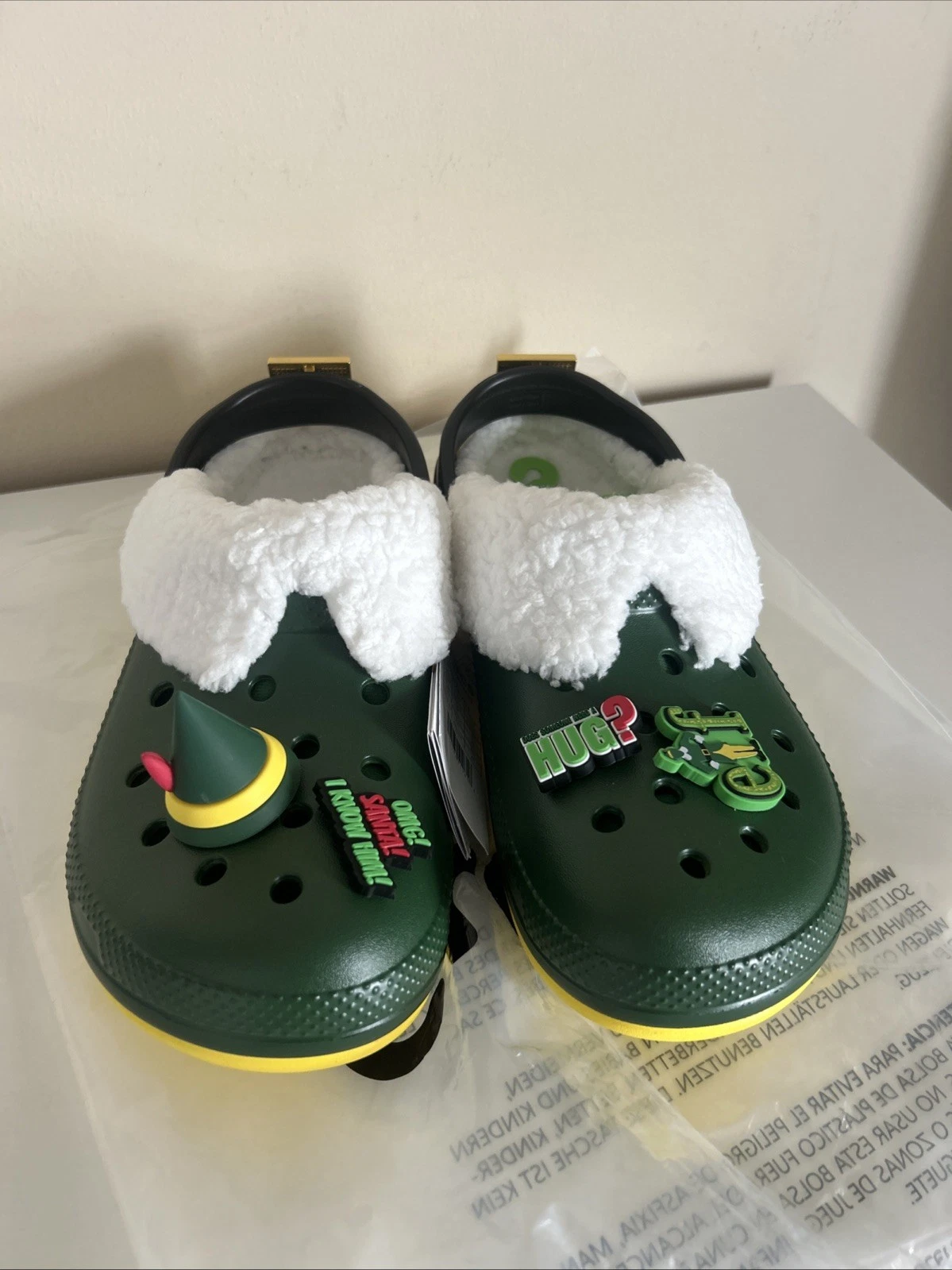 ✅🔥Buddy The Elf × Crocs Lined Clogs - LIMITED - Men's 10 / Wmns 12 - *IN HAND*
