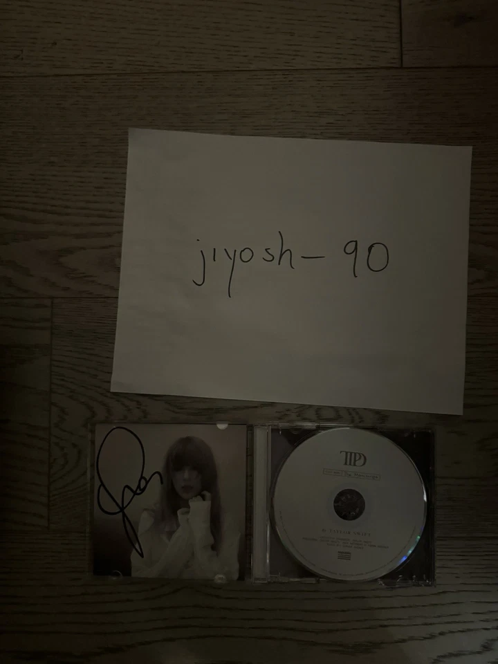 Tortured Poets Department CD Bonus Track W/ Hand Signed Photo Taylor Swift