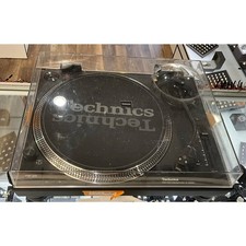 Technics sl-1200mk7 turn table records