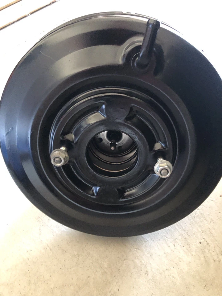 Nissan Cube 2011, refuerzo de freno eléctrico, fabricante de equipos originales 168 k millas Foto 2 de 3