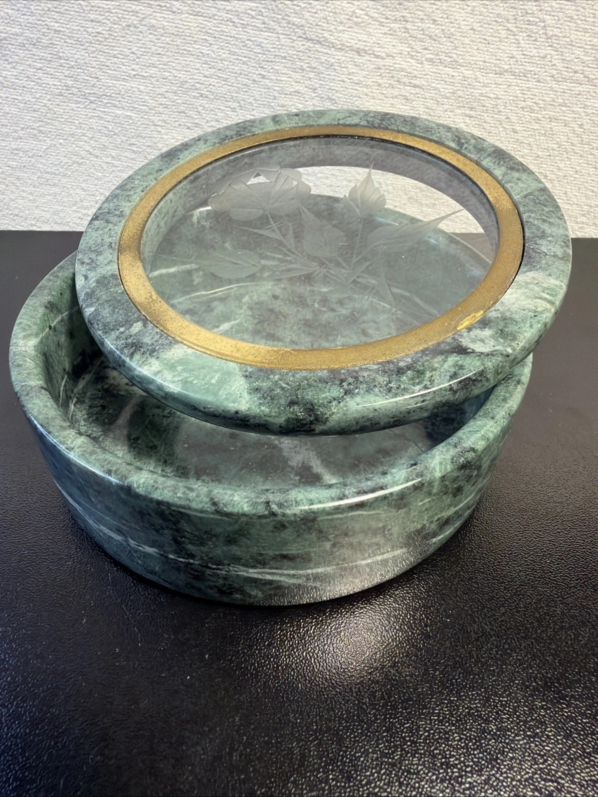 Vintage Green Onyx Marble Trinket Box Etched Rose Glass Lid Taiwan STS 6004