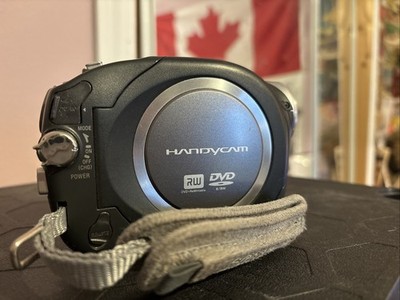 Handyman Sony DCR-DVD403 Digital Video Camera Recorder- no battery