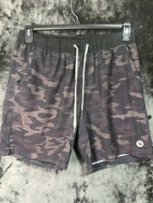 Vuori Kore Shorts Mens Medium Camo Athletic Gym Workout Training Performance