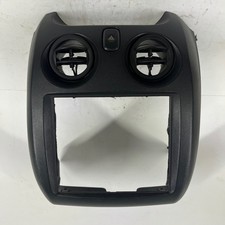 2000-2005 Mitsubishi Eclipse Radio Bezel Air Vents Display Trim Panel Oem 2000-2005 Mitsubishi Eclipse Radio Bezel Air Vents Display Trim Panel Oem