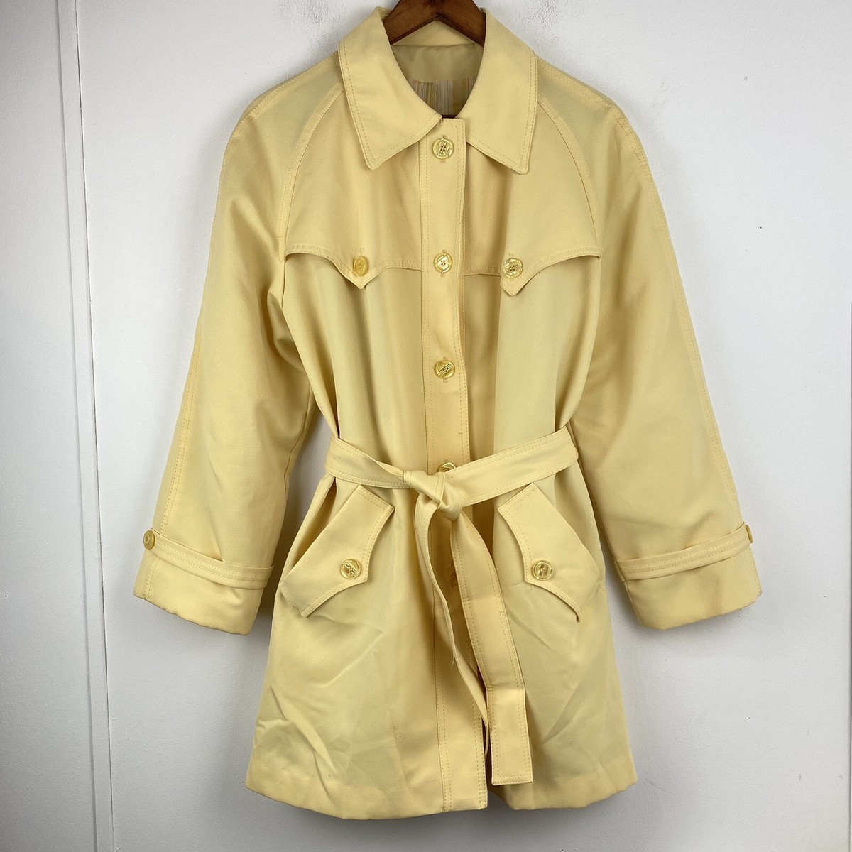 Vintage Outer Banks by Jerald size Medium Women's Yellow Raincoat