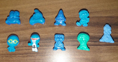 gogo's Crazy Bones, 9x verschiedene, blau, verschiedene Generationen