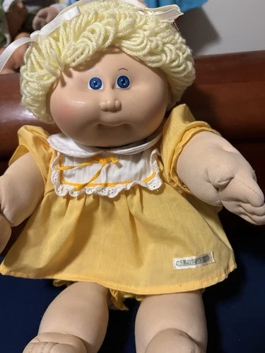 Cabbagepatch 1983 Hm1 Ok Factory Lemon And Blue Eyes Smoke Free Good Vintage