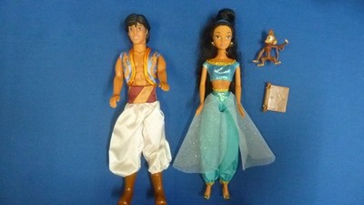  Disney Aladin und Jasmin Barbie Puppen mit Affe  von Mattel 1990 Vintage