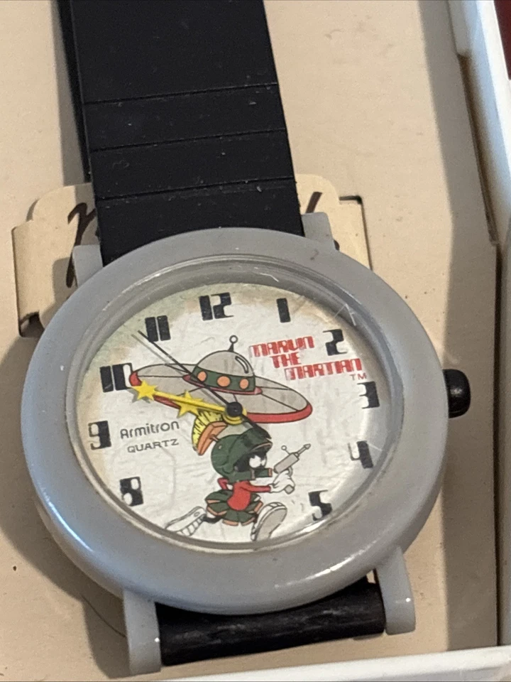 Reloj Armitron Looney Tunes - Marvin el Marciano - Musical sin probar y tal cual Foto 2 de 4