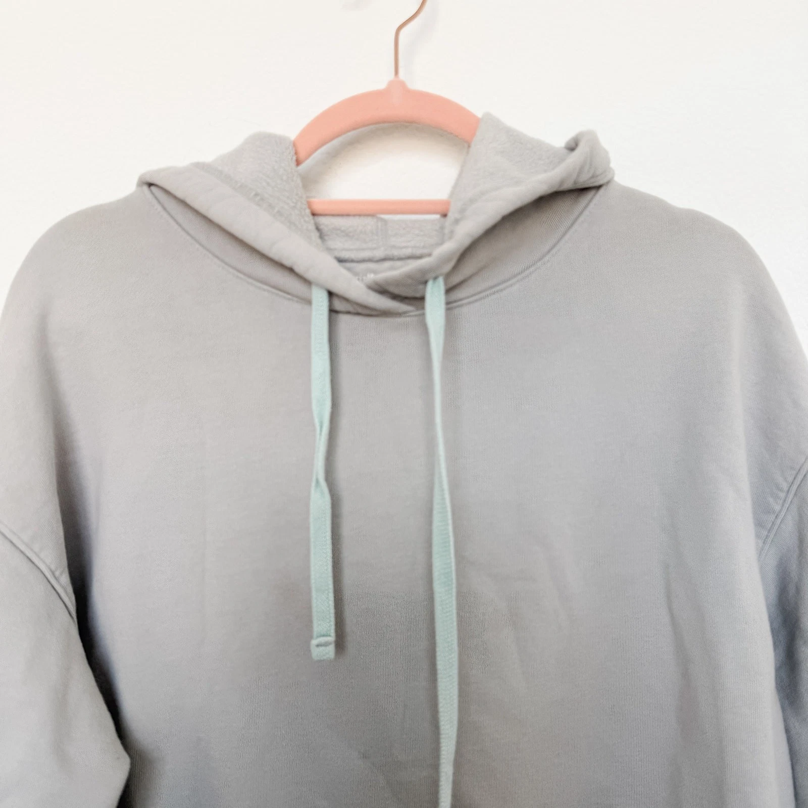 girlfriend-collective light set sweatshirt