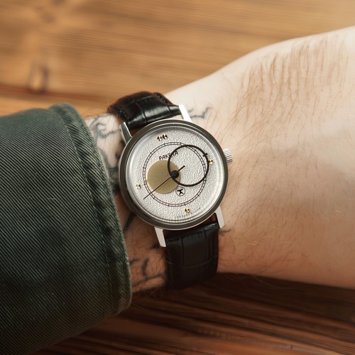 UNWORN! Rare USSR Vintage Raketa Copernicus 35mm (Kopernik) Soviet Wrist Watch