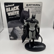 Batman Statue Black & White Special Edition Gotham Knight DC Direct 1315 Of 3500