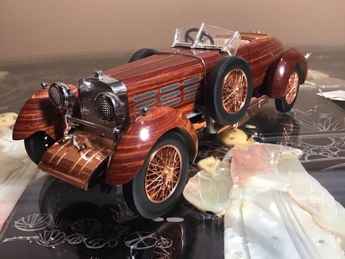 HISPANO SUIZA TULIPWOOD 1924 Franklin Mint 1/24 EUR 90,00 - FR