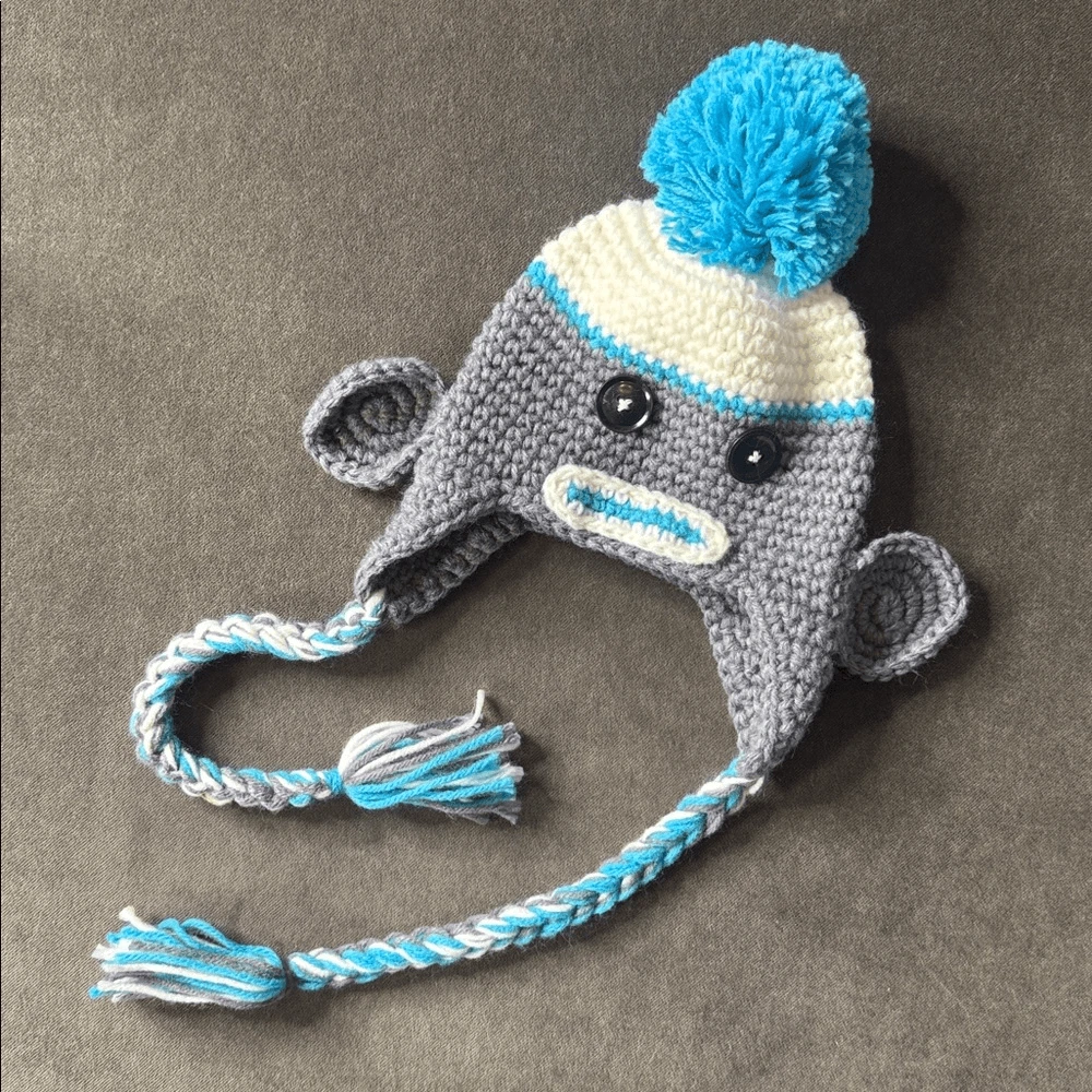 Daisy Baby Kids Infant Sock Monkey Beanie Hat Gray with Blue Pom 0-6 months NEW