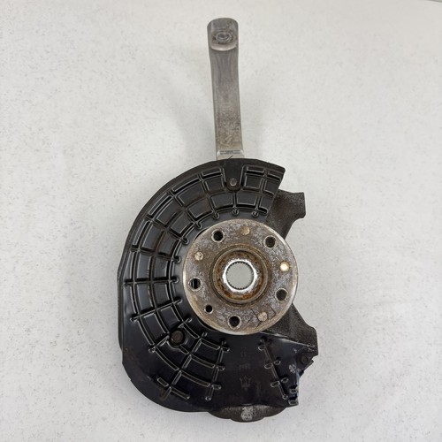 Maserati Quattroporte S Q4 2014-2024 Front Right Steering knuckle Photo - $150