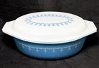 Vintage PYREX Blue Garland SNOWFLAKE 2 1/2 Quart 045 Oval Casserole Dish w/ Lid
