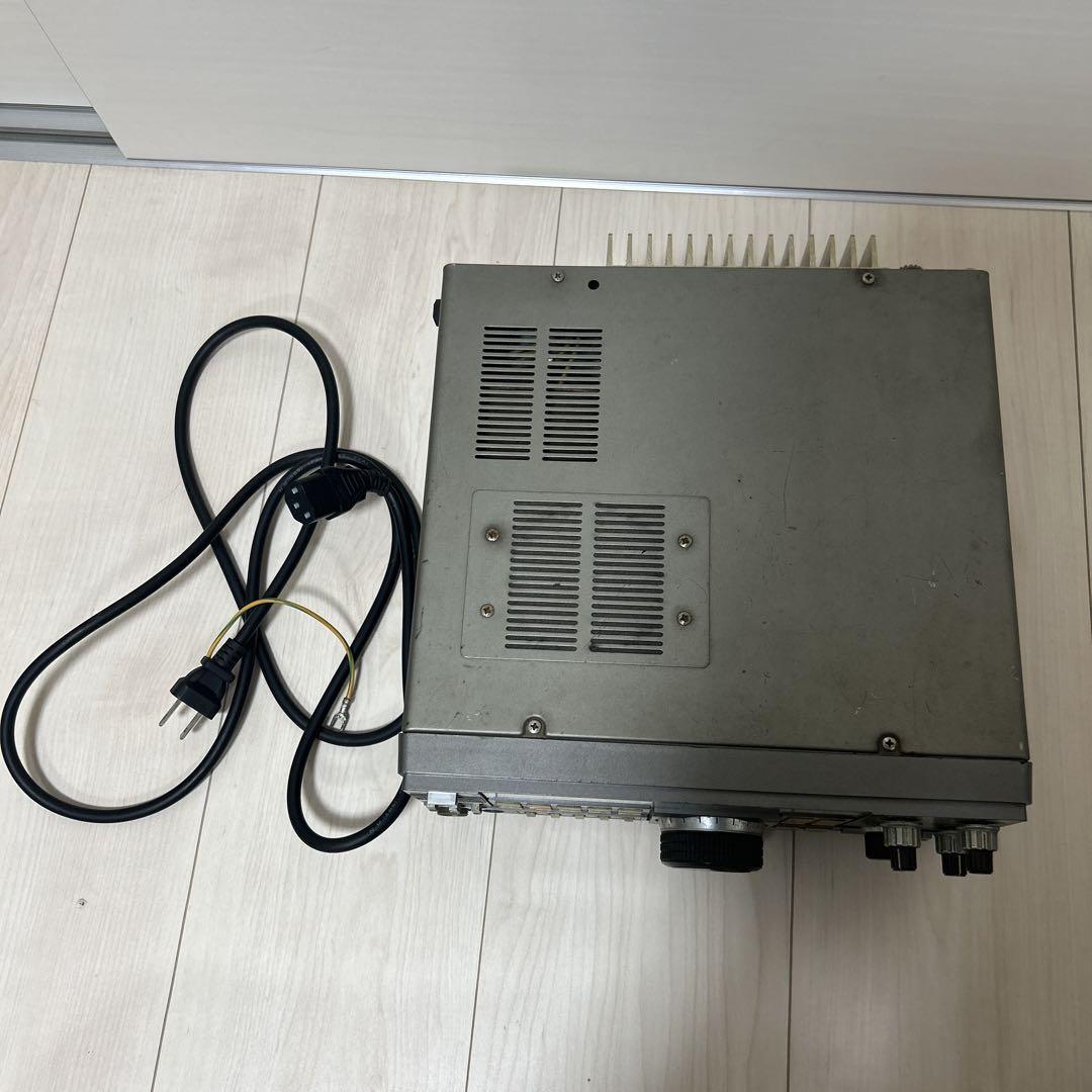 KENWOOD TS-711/144MHz トランシーバー Kenwood TS-711 10W 144MHz 2m Allmode Transceiver w/Cable