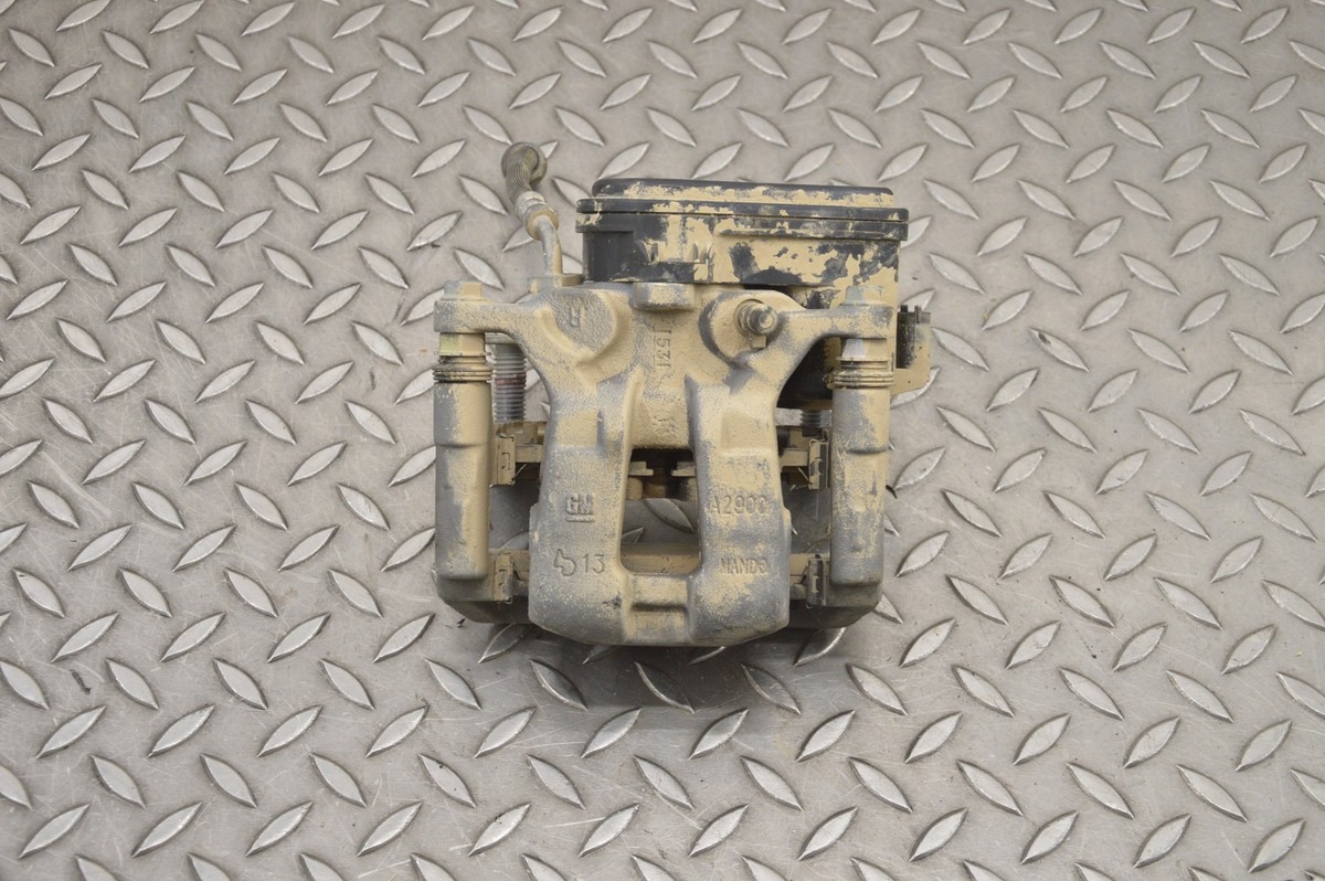 GMC Sierra Brake Caliper Rear Right 137468836 1500 5.3 2021 LHD 