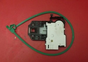 Waschmaschine HOTPOINT WDL520P TÜRSCHLOSS