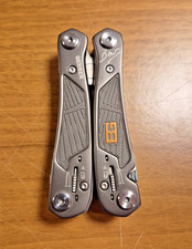 Gerber Bear Grylls Ultimate Multi-Tool | Survival & Outdoor Multitool