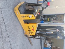 Big Joe PDI-20 Electric Personal Lift 650 lb Capacity Low Hours 340