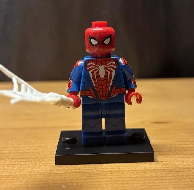 Insomniac New Lego Spider Man 2021 LEGO Marvel 76178 Spider-Man