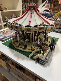 Lego Grand Carousel 10196 Used Complete With Carousel Instructions