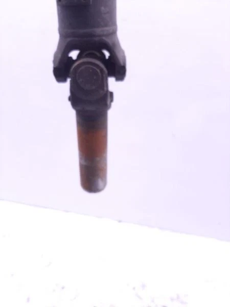 Rear Drive Shaft 4WD 117.5" Wb 88-98 CHEVROLET 1500 PICKUP 07849724 - Image 2 of 4