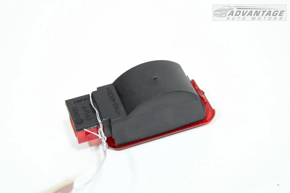 2015-2018 AUDI Q3 REAR RIGHT INTERIOR DOOR PANEL WARNING SAFETY LIGHT LAMP OEM - Image 3 of 4