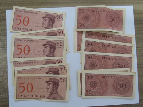 Lot of 25 Old Indonesia Currency - #94a 1964 50 Sen - 第 1/1 張圖片