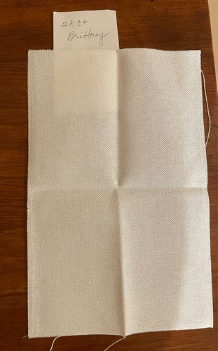 28-Count White Linen Fabric for Cross Stitch 7" x 11" - Sides Stitched