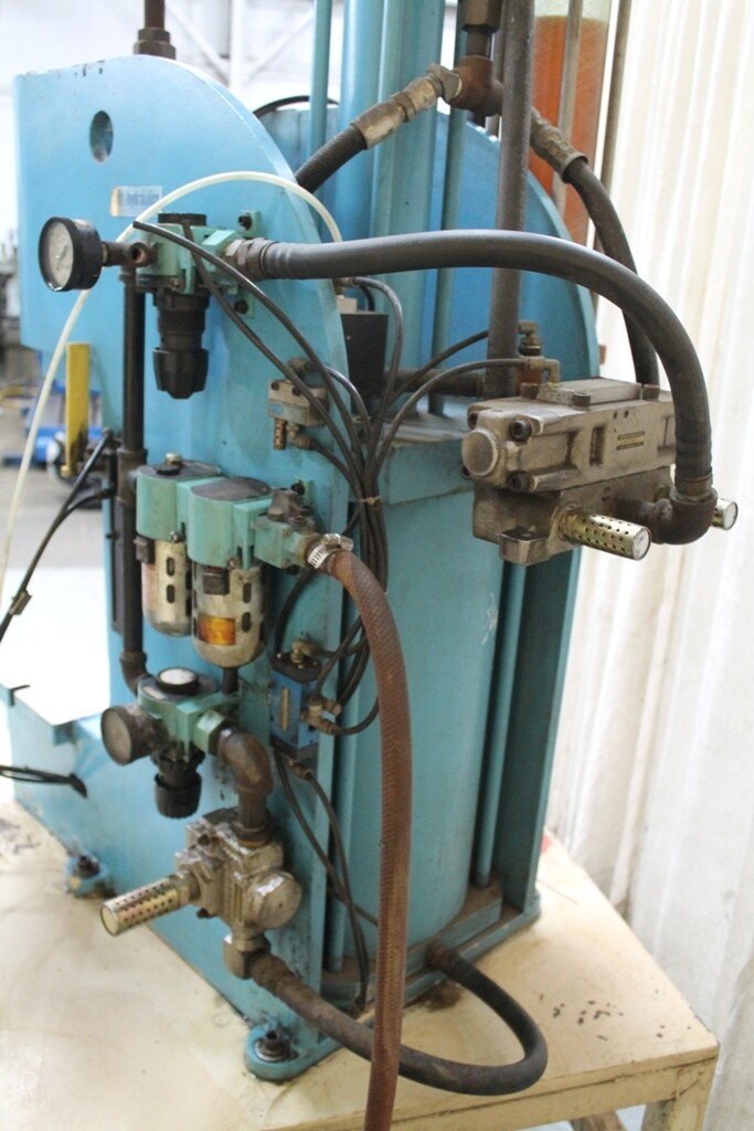 15 TON AIR HYDRAULICS CFRAME PRESS YODER 63783 eBay