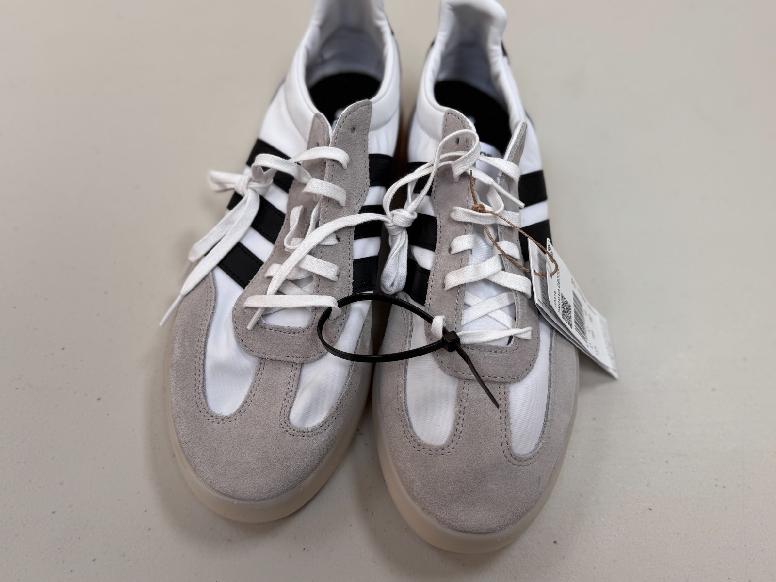 Adidas Barreda Decode Trainers UK 11 EU 46 White Grey Black Retro JI2315 image 3