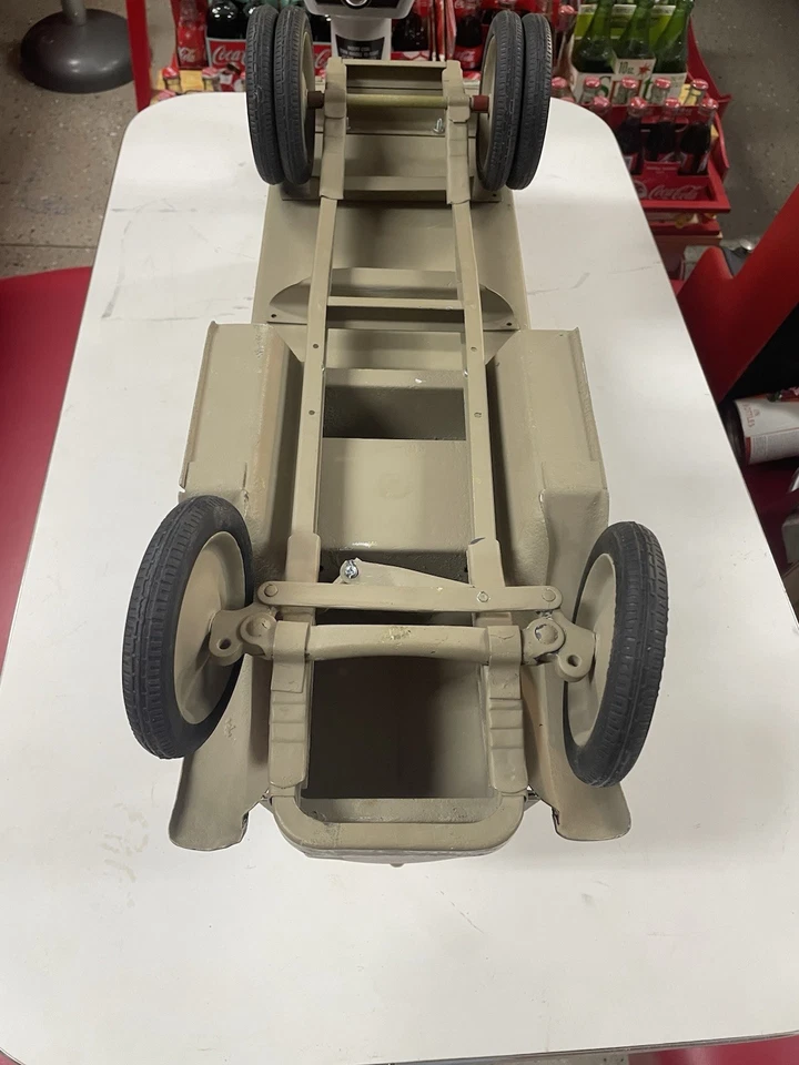 ОГРОМНАЯ КРАСОТА Keystone Packard 1927 ГРУЗОВИК СКОРОЙ ПОМОЩИ АРМИИ США ~ Прессованная сталь ~ 28" - Изображение 2 из 4