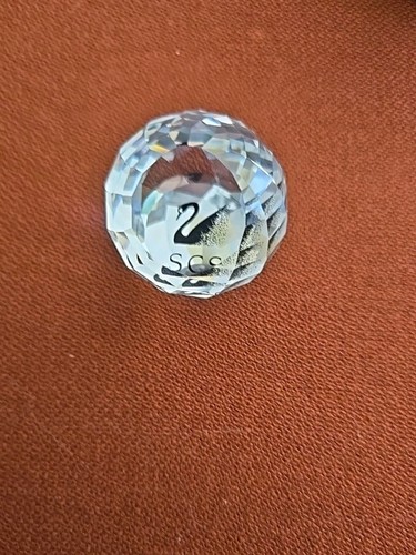 SCS Swarovski Crystal Society schwarzer Schwan Prisma Facette runde Kugel Briefbeschwerer - Bild 2 von 3
