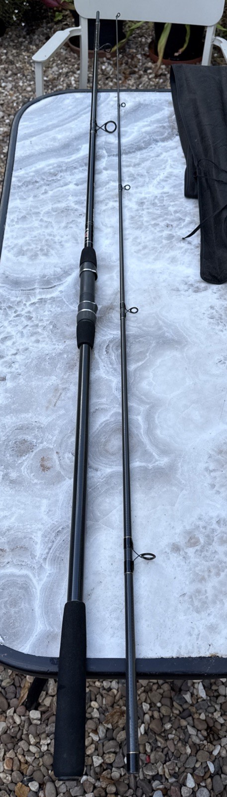 Daiwa Pro Carbon Carp 11ft (3.35m) 2.25lb TC PCC 411 Carp Fishing Rod