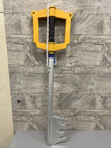 Disney Kingdom Hearts Kingdom Key Sora's Keyblade 34" Replica Plastic Foam Toy