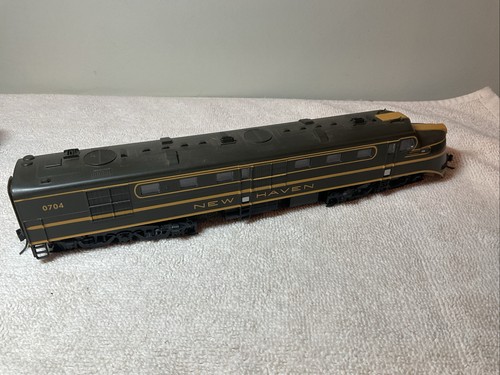 Life Like escala HO New Haven 0704 B41 | Condition: Used