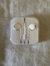 Apple Wired Ear Buds w/Case iPhone iPad iPod 3.5mm Aux Jack Headphones NEW